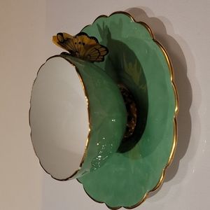 Vintage Aynsley #B.1204. Butterfly Handle Emerald green color teacup and…